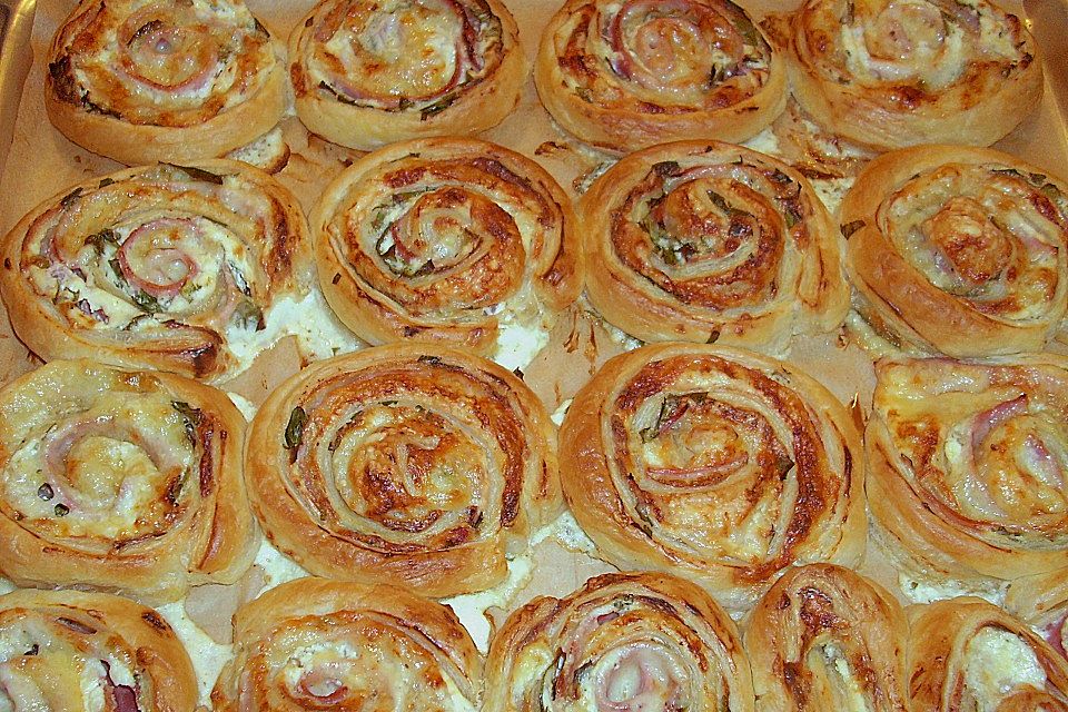 Blätterteigschnecken herzhaft Blätterteigschnecken herzhaft