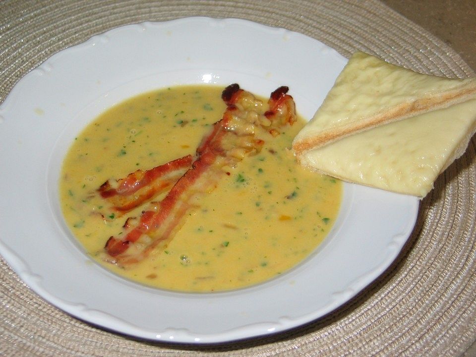 Maissuppe mit Speck und Kästoastdreiecken von Joannya02| Chefkoch