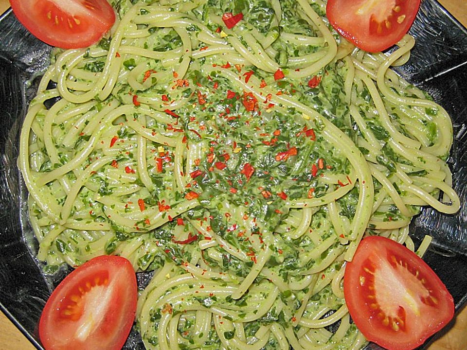 Spaghetti in Frischkäse - Spinat - Soße von Joannya02| Chefkoch