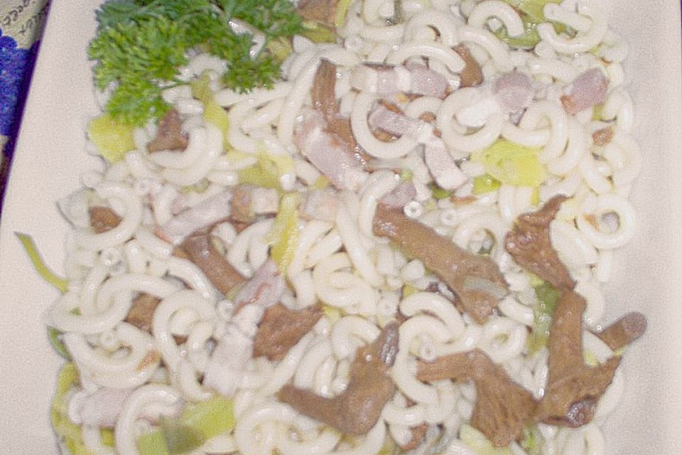 Nudel - Pfifferling - Salat