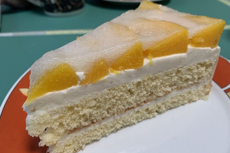 Leichte Pfirsich - Joghurt - Torte