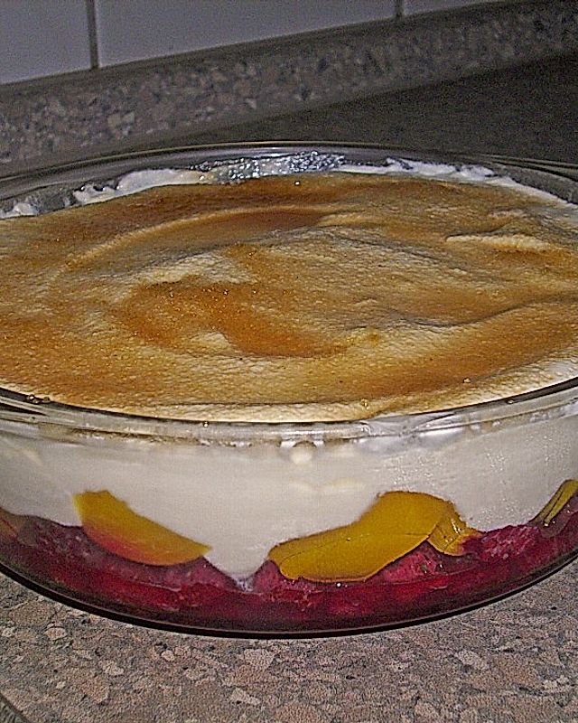 Pfirsich Melba mit Vanille - Sahne - Creme