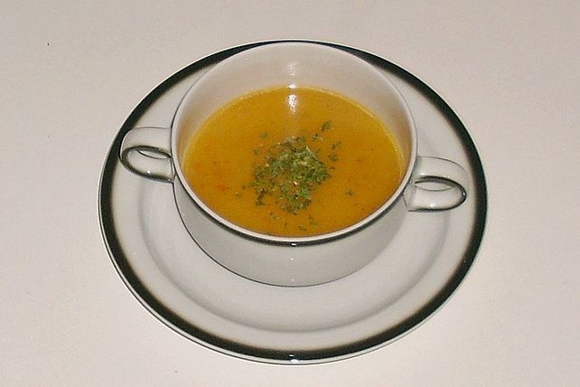 Scharfe Kürbissuppe mit Kokos und Curry von DieKalimera| Chefkoch