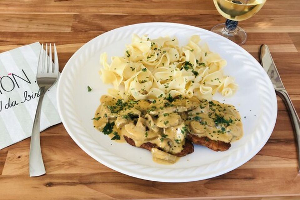 Minutensteaks mit Champignon - Sahne - Soße