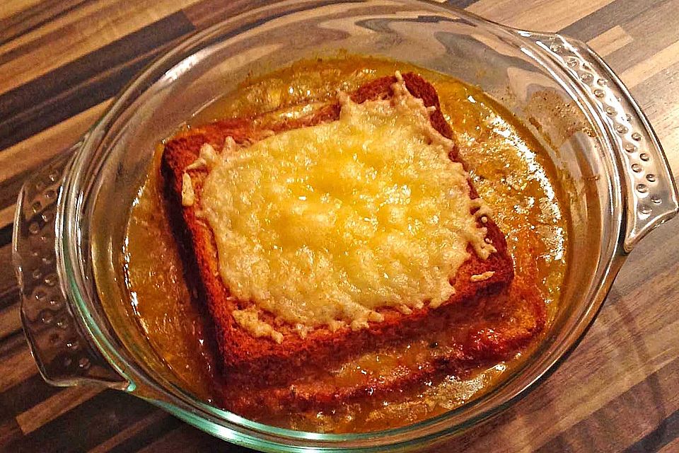 Zwiebelsuppe à la Gabi