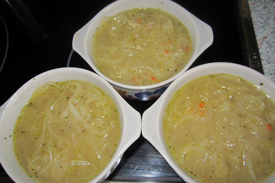 Zwiebelsuppe à la Gabi