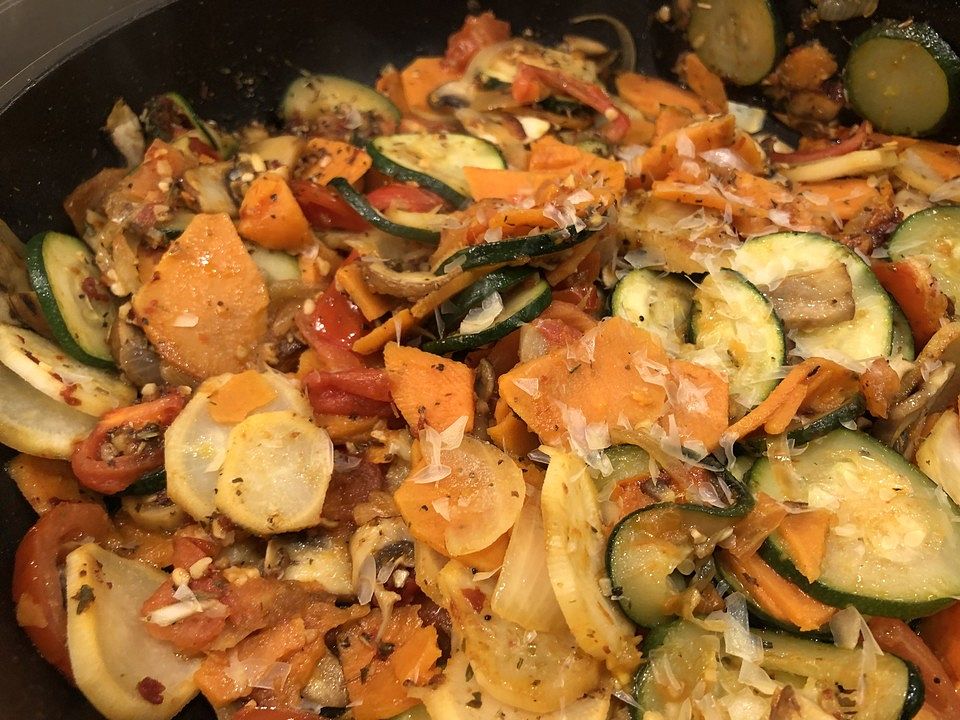 Ofenkartoffeln mit mediterranem Gemüse von Kräuterjule | Chefkoch