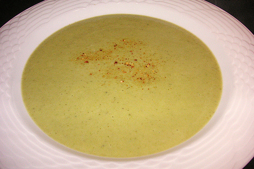 Brokkolisuppe 'light'