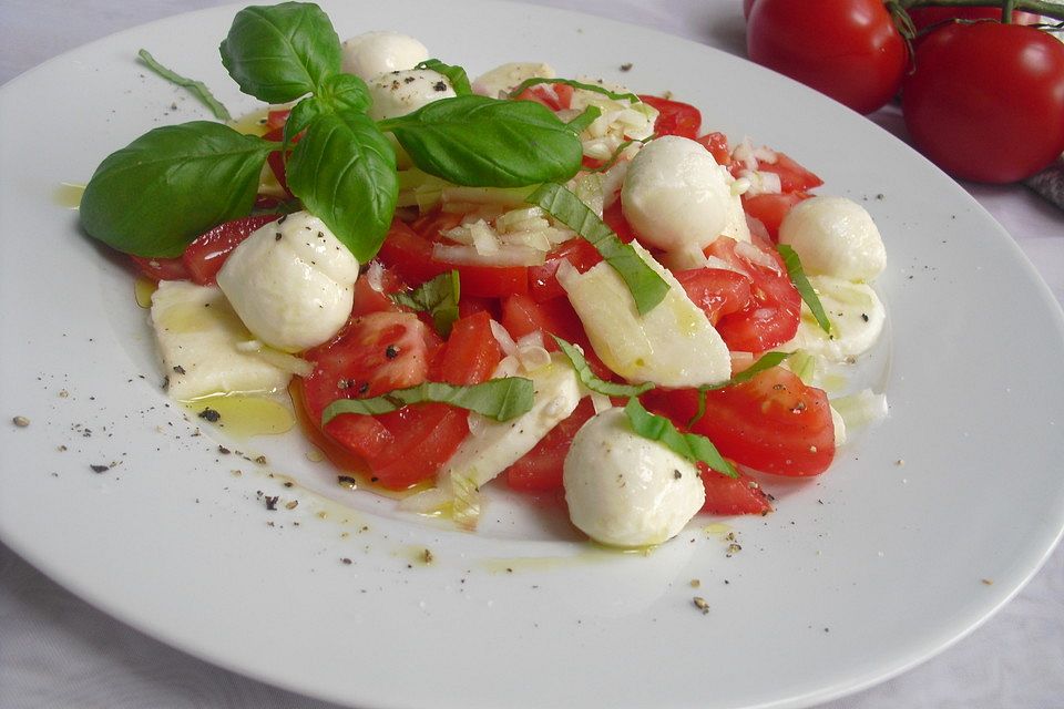 Mozzarella - Tomaten - Salat