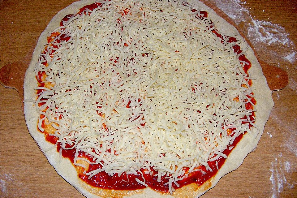 Pizzateig, mit wenig Hefe