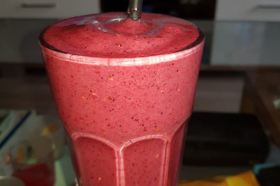Waldbeeren-Smoothie Waldbeeren-Smoothie