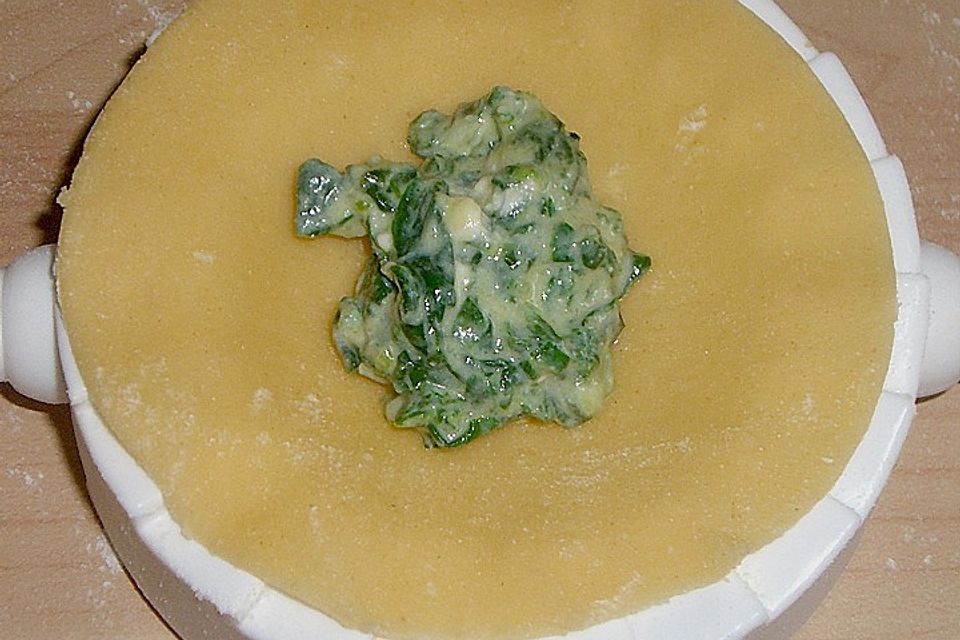 Südtiroler Schlutzkrapfen