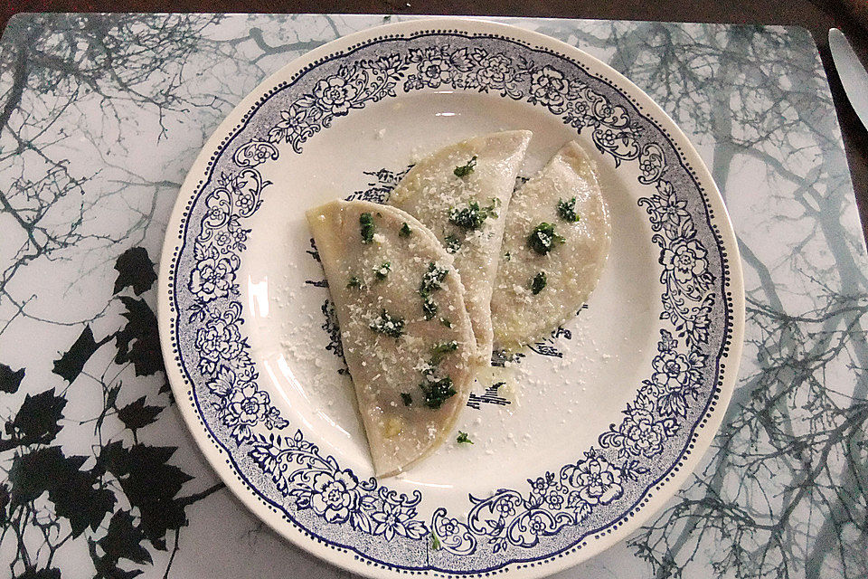 Südtiroler Schlutzkrapfen