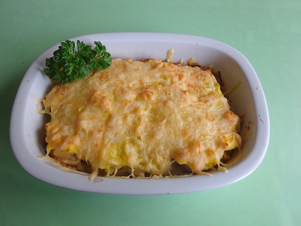 Schweinegeschnetzeltes mit leckerer Kartoffelhaube| Chefkoch Schweinegeschnetzeltes mit leckerer Kartoffelhaube| Chefkoch