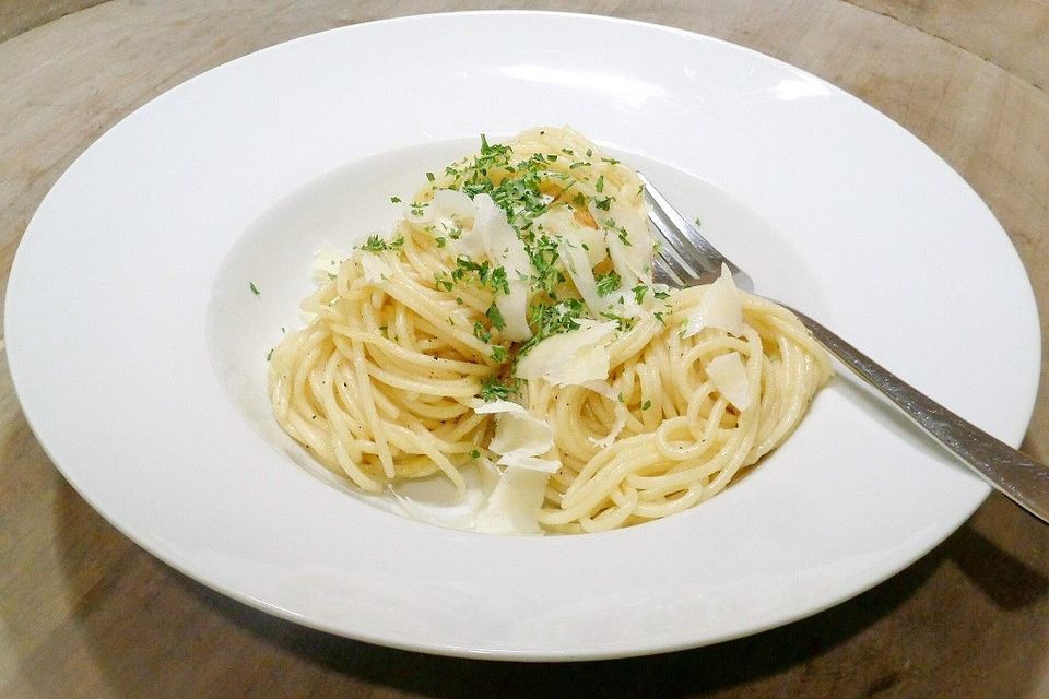 Capellini con burro e parmigiano