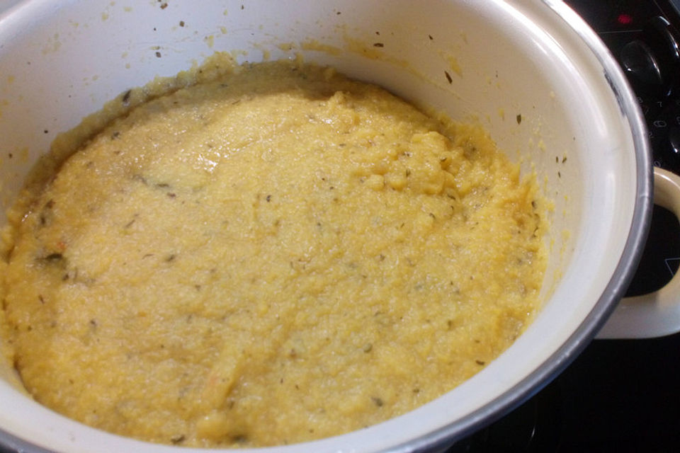 Polenta mit Fenchel,  Brokkoli und getrockneten Tomaten