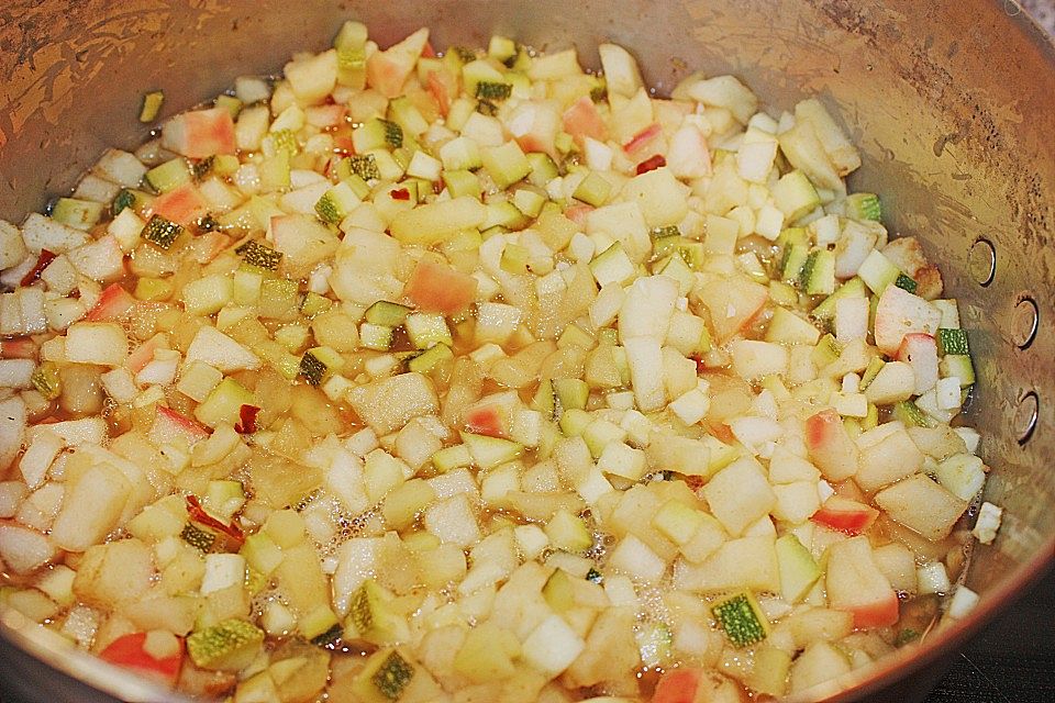 Zucchini - Apfel - Chutney