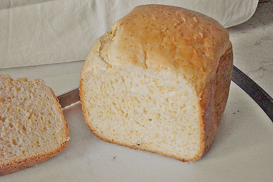 Joghurt - Zitronen - Brot mit Möhren