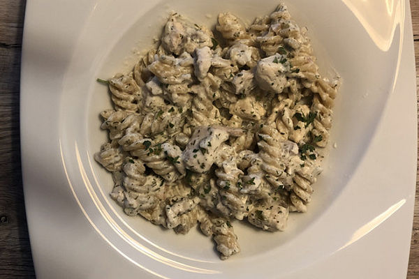 Bandnudeln mit Zitronen - Lachs - Soße von SamusAran | Chefkoch