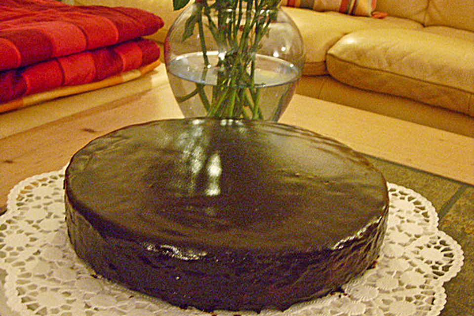 Burgis Sachertorte - eine wienerische Variante