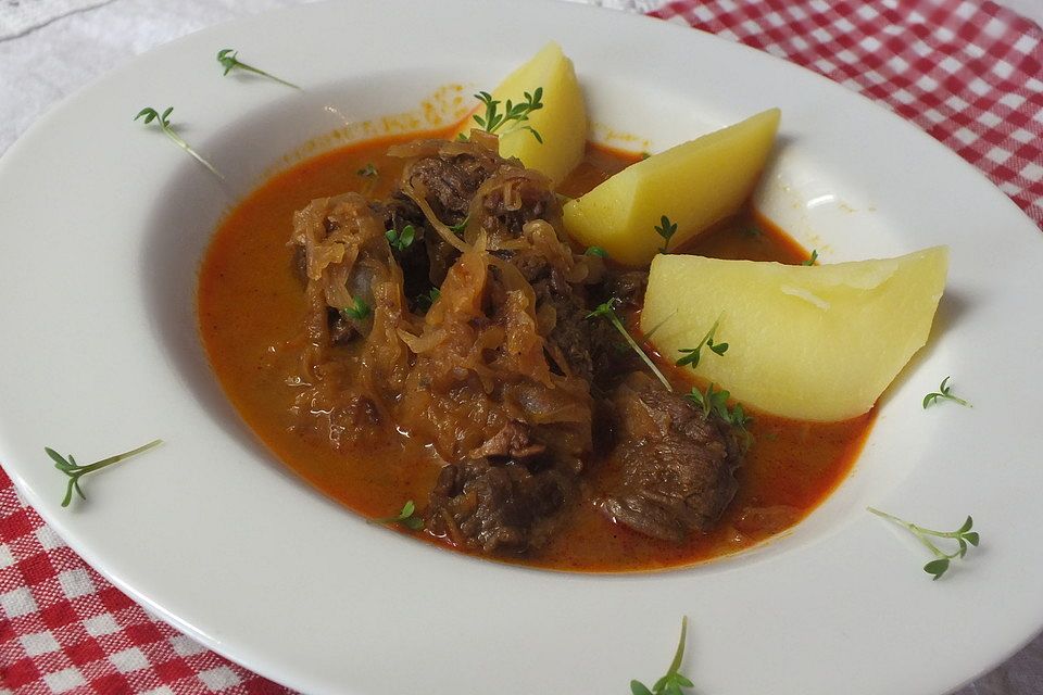 Szegediner Gulasch