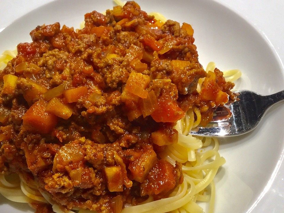 Spaghetti Bolognese Mit Rinderhackfleisch — Rezepte Suchen