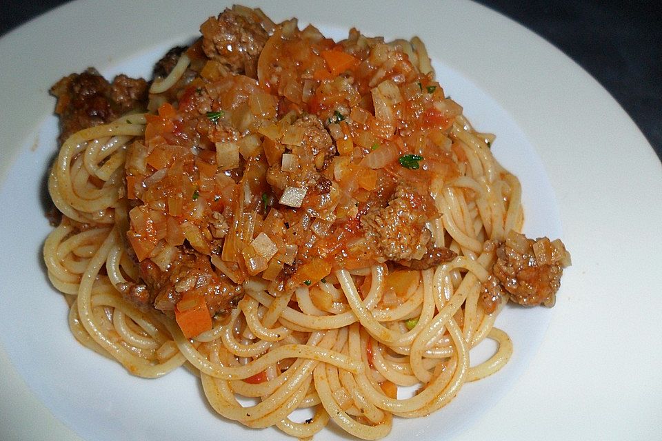 Spaghetti mit Sauce Bolognese