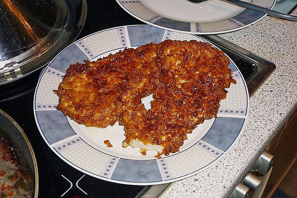 Knusperschnitzel mit Salat