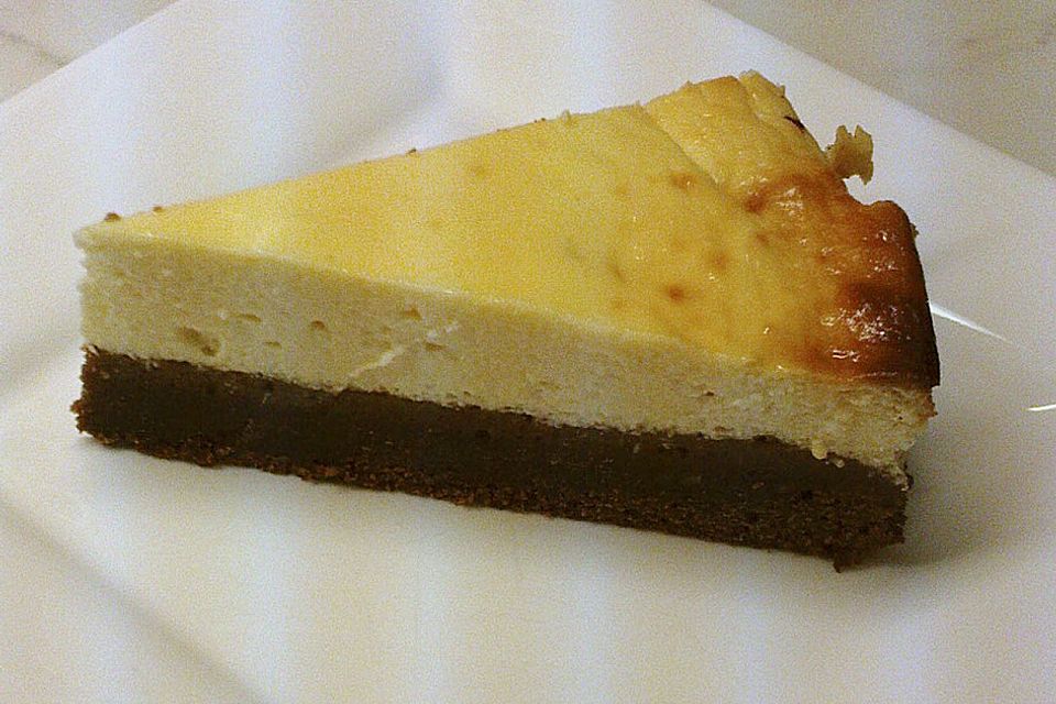 Käsekuchen  mit  Brownie Boden