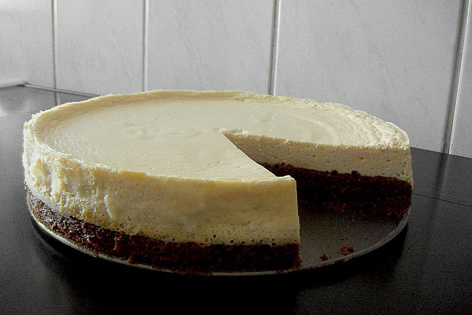 Käsekuchen  mit  Brownie Boden