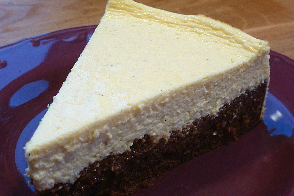 Käsekuchen  mit  Brownie Boden