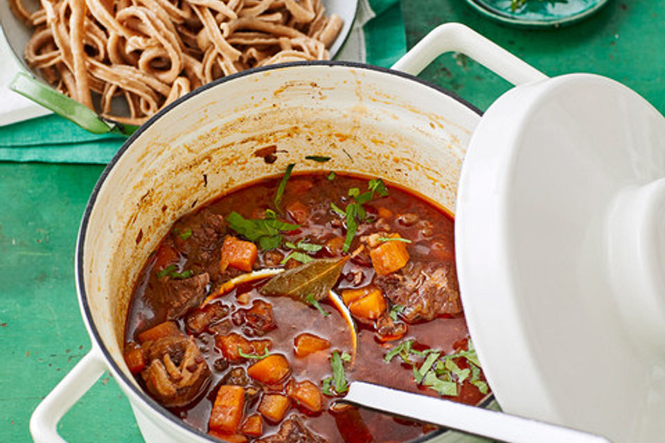 Illes einfaches Gulasch ohne großen Aufwand