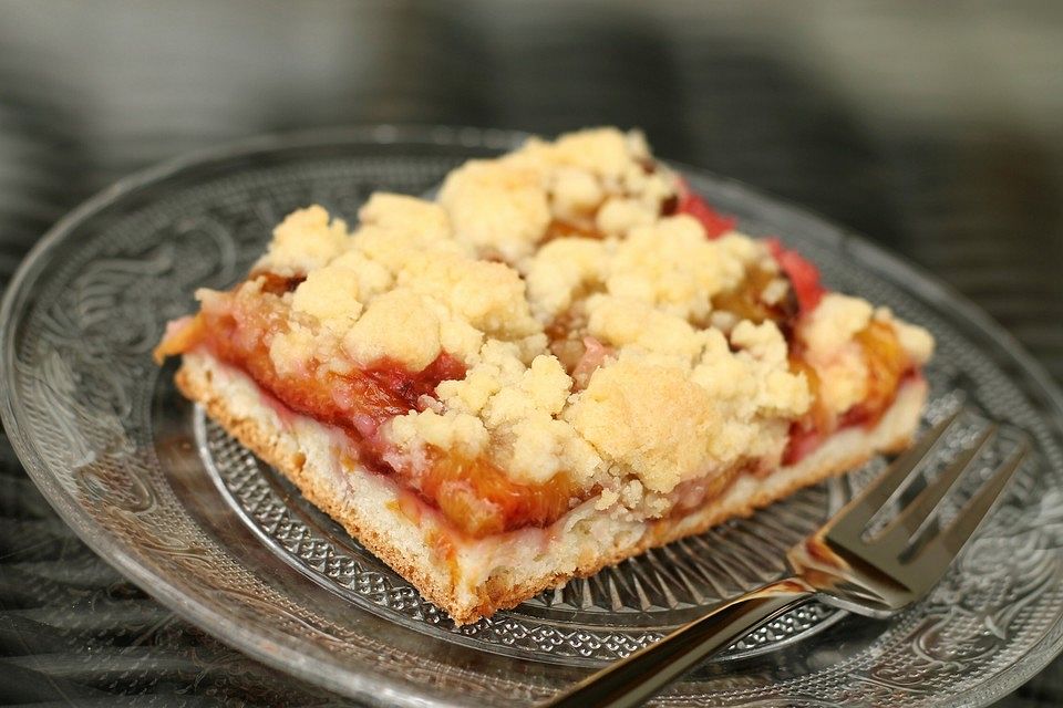 Pflaumenkuchen aus Quarkölteig mit Streuseln