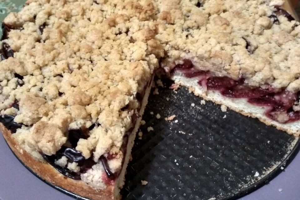 Pflaumenkuchen aus Quarkölteig mit Streuseln