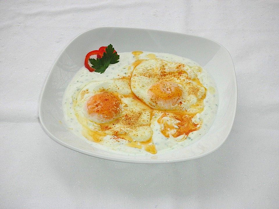 Verlorene Eier mit Joghurt von ThePizzaWoman| Chefkoch