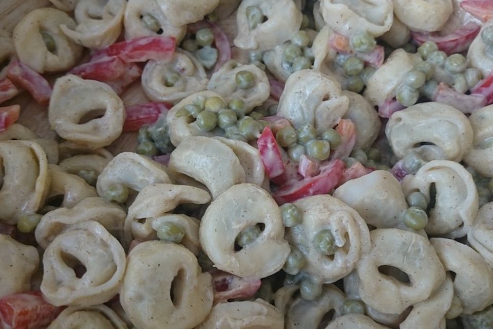 Chrissis Tortellini - Salat