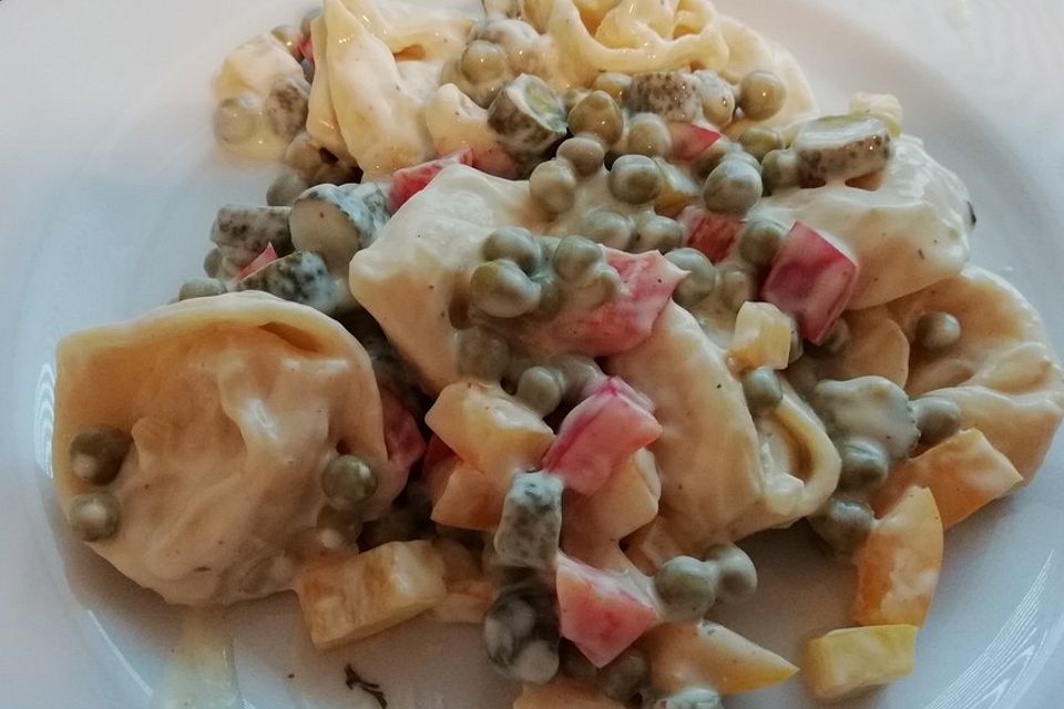 Chrissis Tortellini - Salat