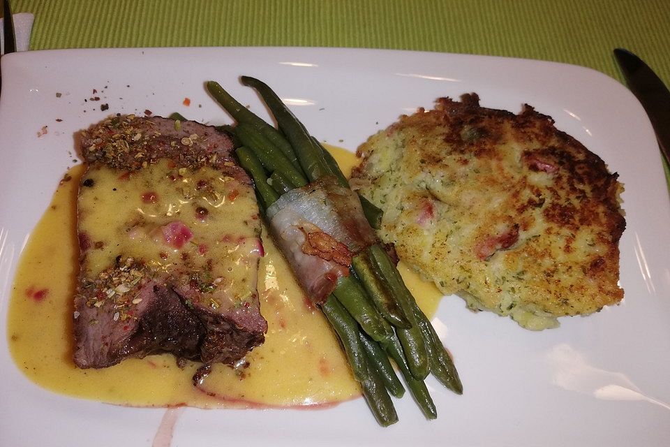 Chateaubriand mit Speckbohnen, Macaire-Kartoffeln und Sauce Béarnaise