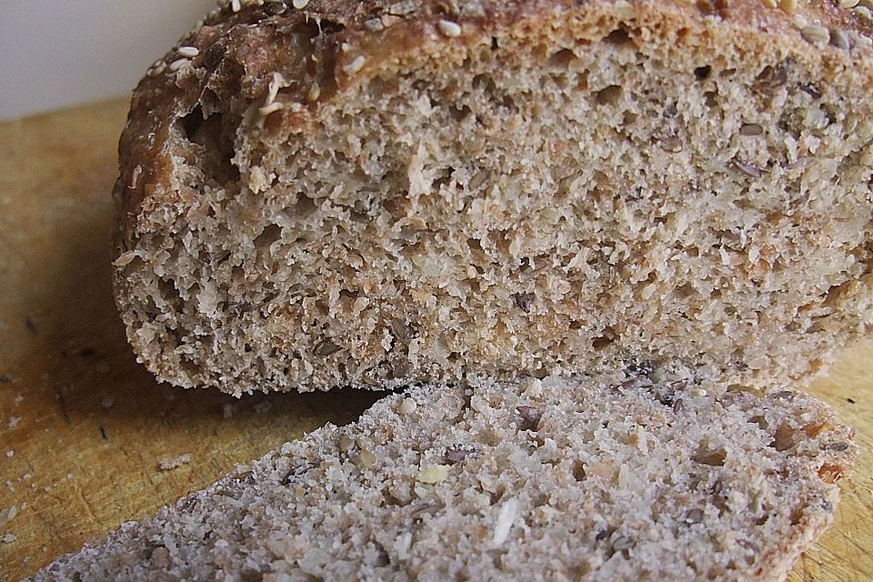 Eichkatzerls herbstliches Kartoffel - Walnuss - Brot