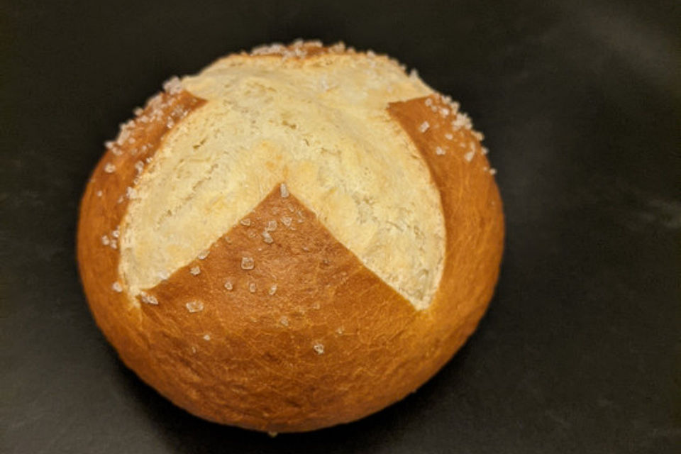 Schwäbische Laugenbrötchen
