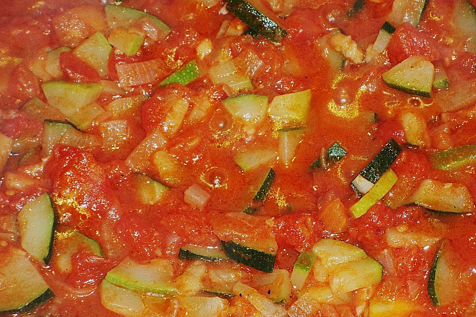 Zucchini - Tomaten - Gemüse