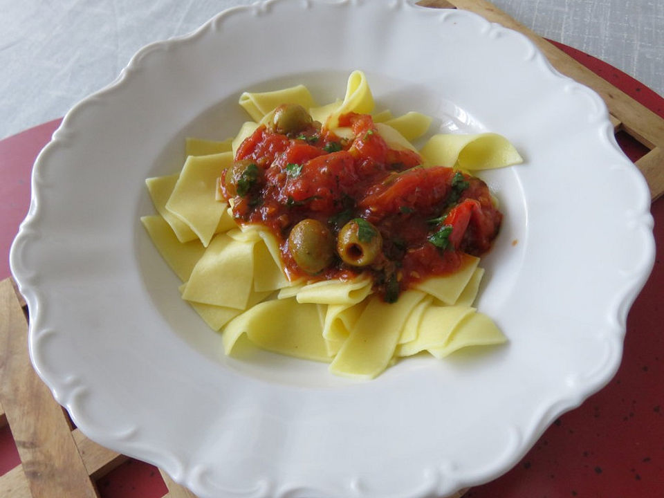 Tomaten - Oliven - Pappardelle von 241970| Chefkoch
