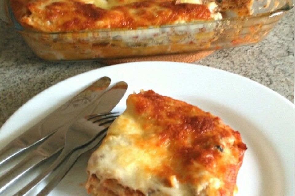 Lasagne alla Bolognese mit Béchamelsoße