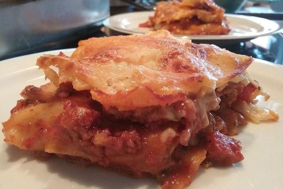 Lasagne alla Bolognese mit Béchamelsoße