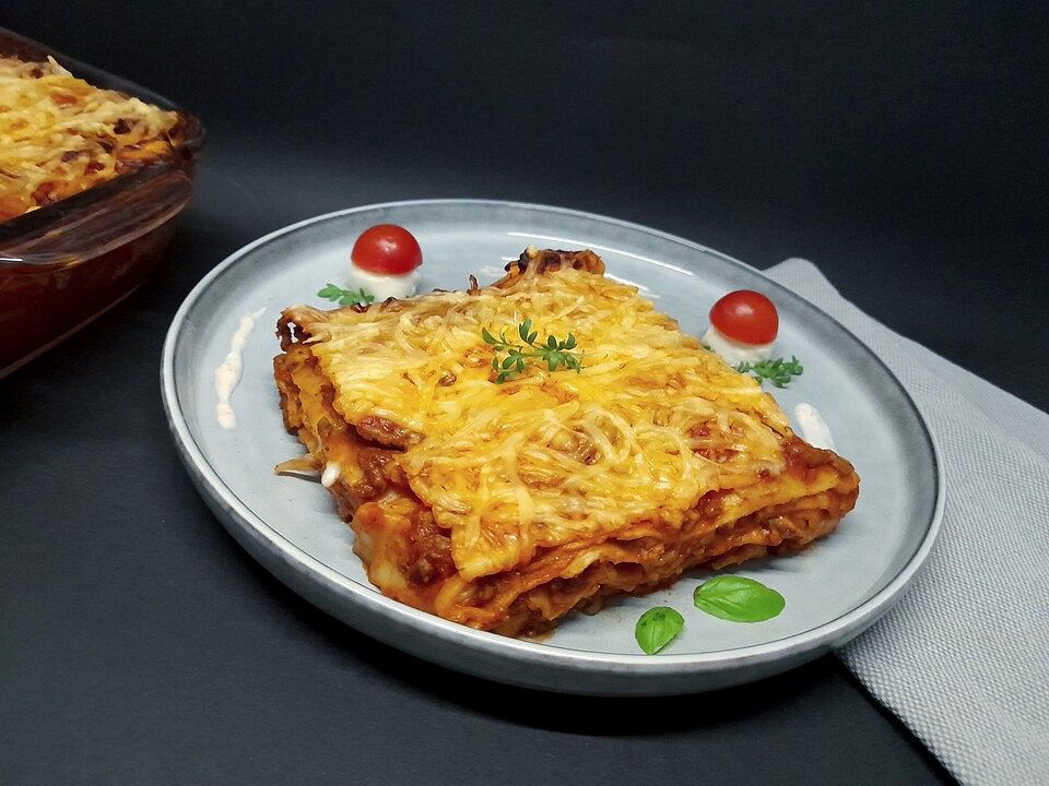 Lasagne alla Bolognese mit Béchamelsoße von Callista| Chefkoch