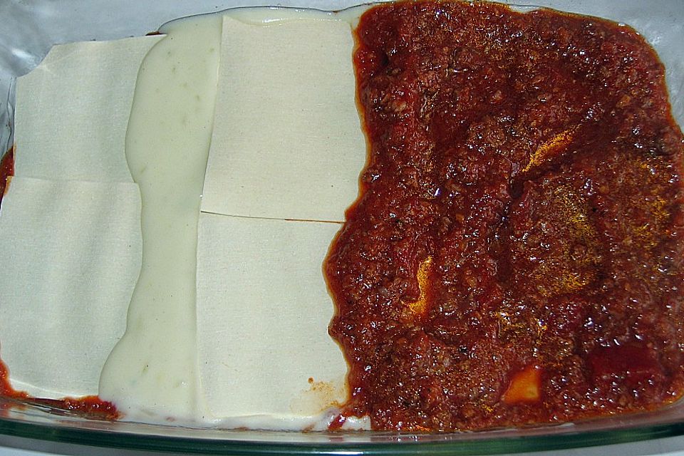 Lasagne alla Bolognese mit Béchamelsoße