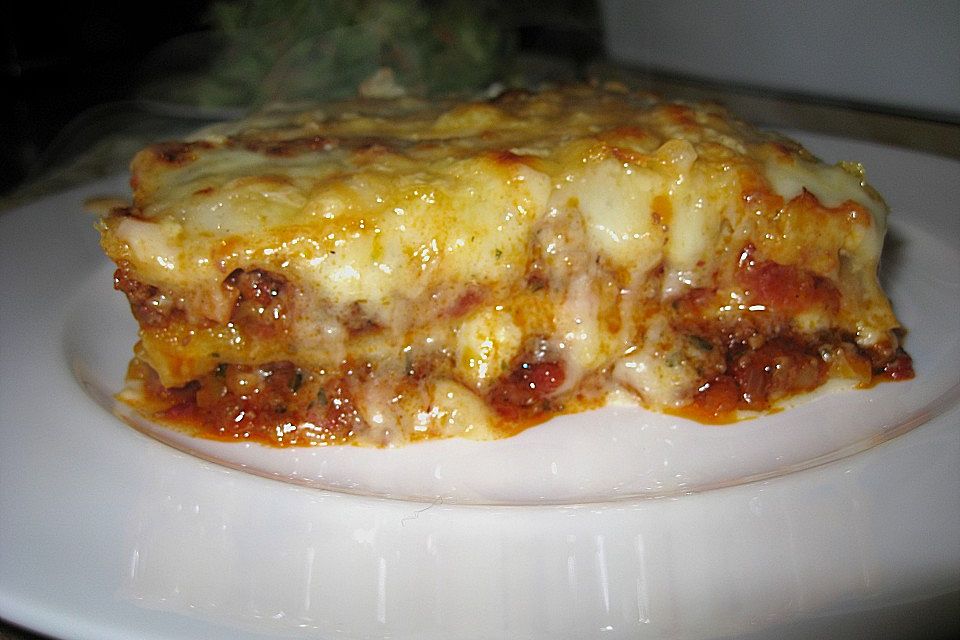 Lasagne alla Bolognese mit Béchamelsoße