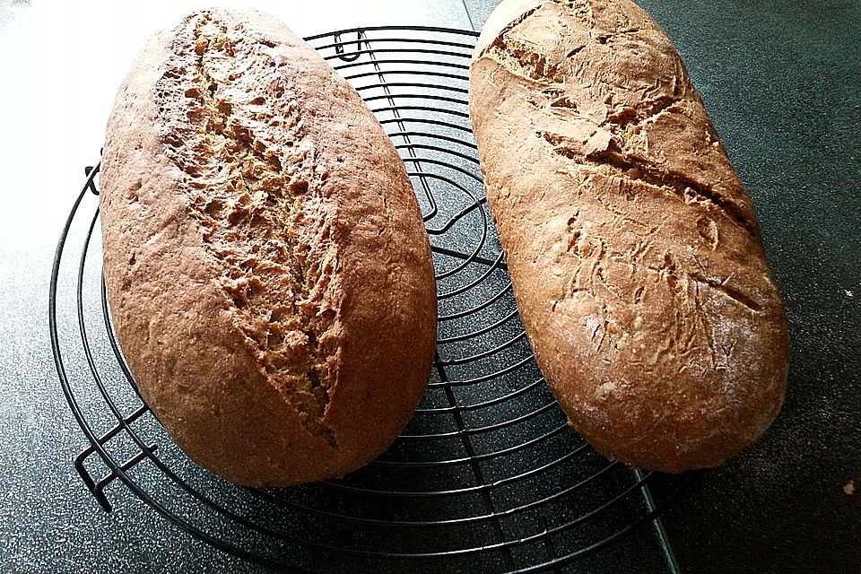 Burgis Walnussbrot mit Sauerteig