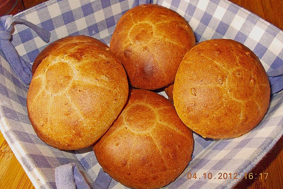 Burgis Walnussbrötchen