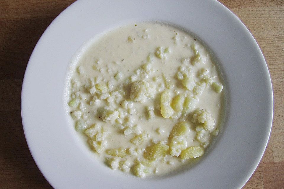 Schnelle Blumenkohl - Kartoffelsuppe